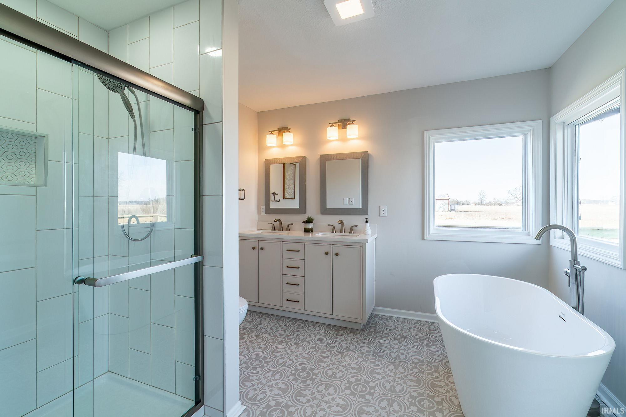 7916 Lafayette Center Road Yoder, IN 46798 - Photo 8 of 36