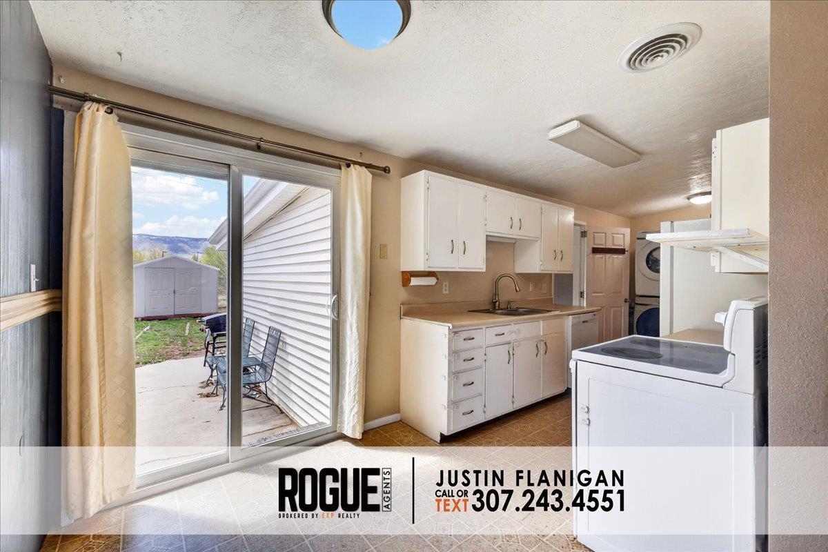 45 Gardenia Street Casper, WY 82604 - Photo 14 of 29