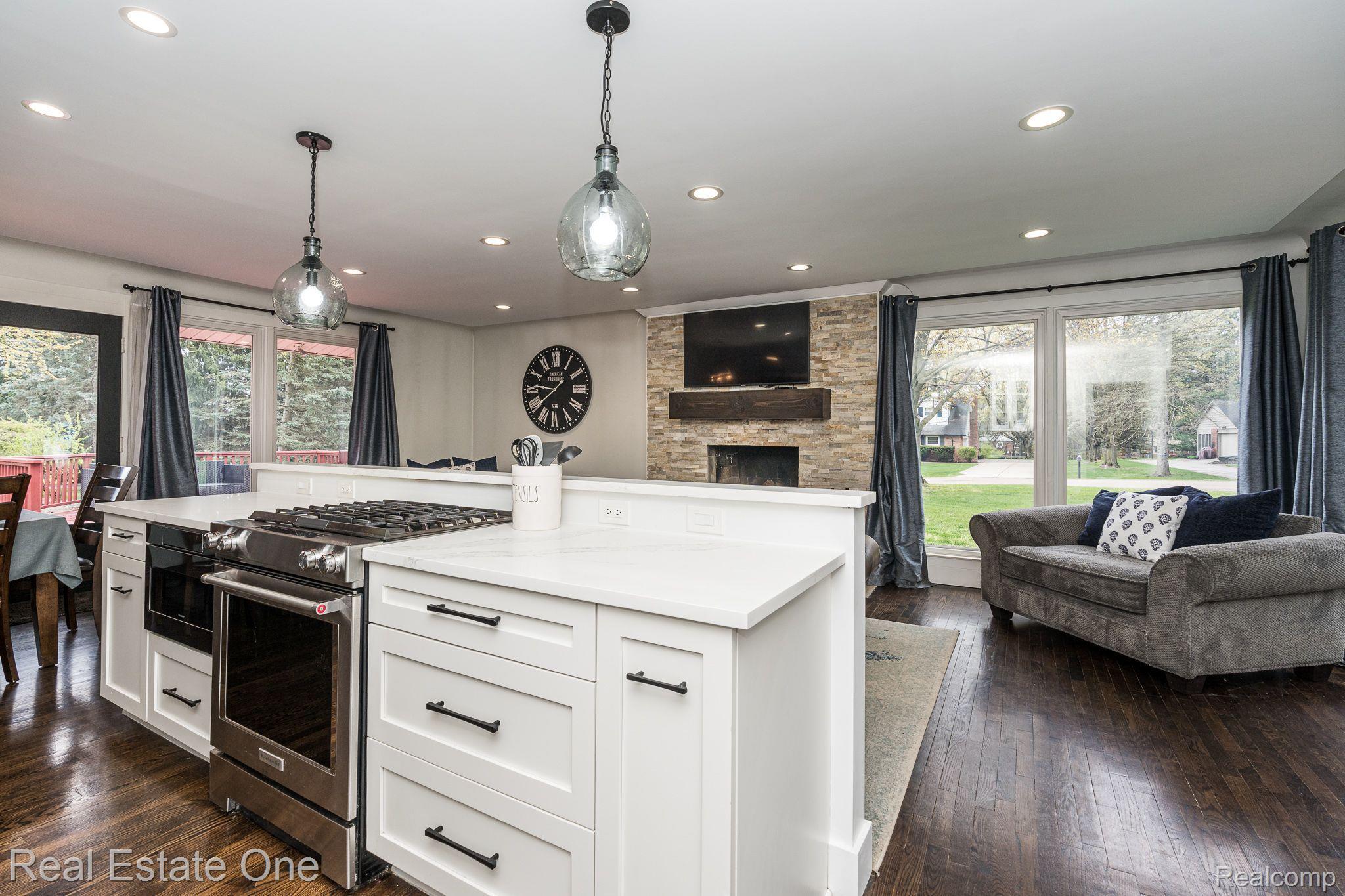 1124 Stellma Lane Rochester, MI 48309 - Photo 10 of 44 Gallery Image 10