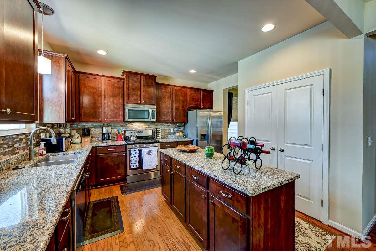 3949 Massey Run Raleigh, NC 27616 - Photo 10 of 28 Gallery Image 10