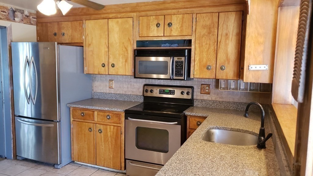 7 Sample Road Milford, MA 01757 - Photo 13 of 38 Gallery Image 13