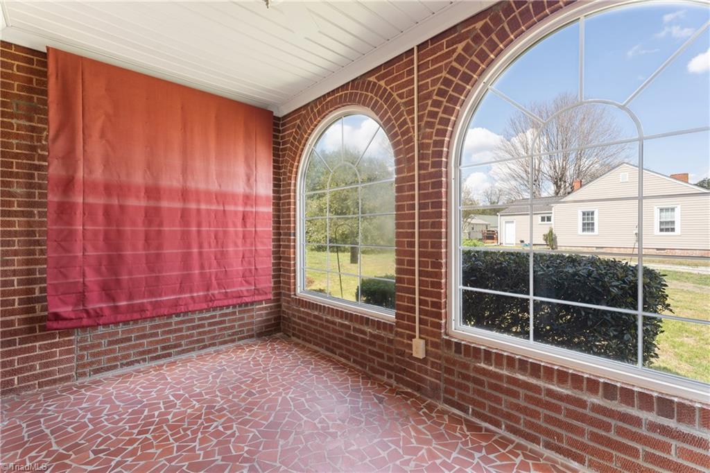 430 North Leonard Road Lexington, NC 27295 - Photo 15 of 43