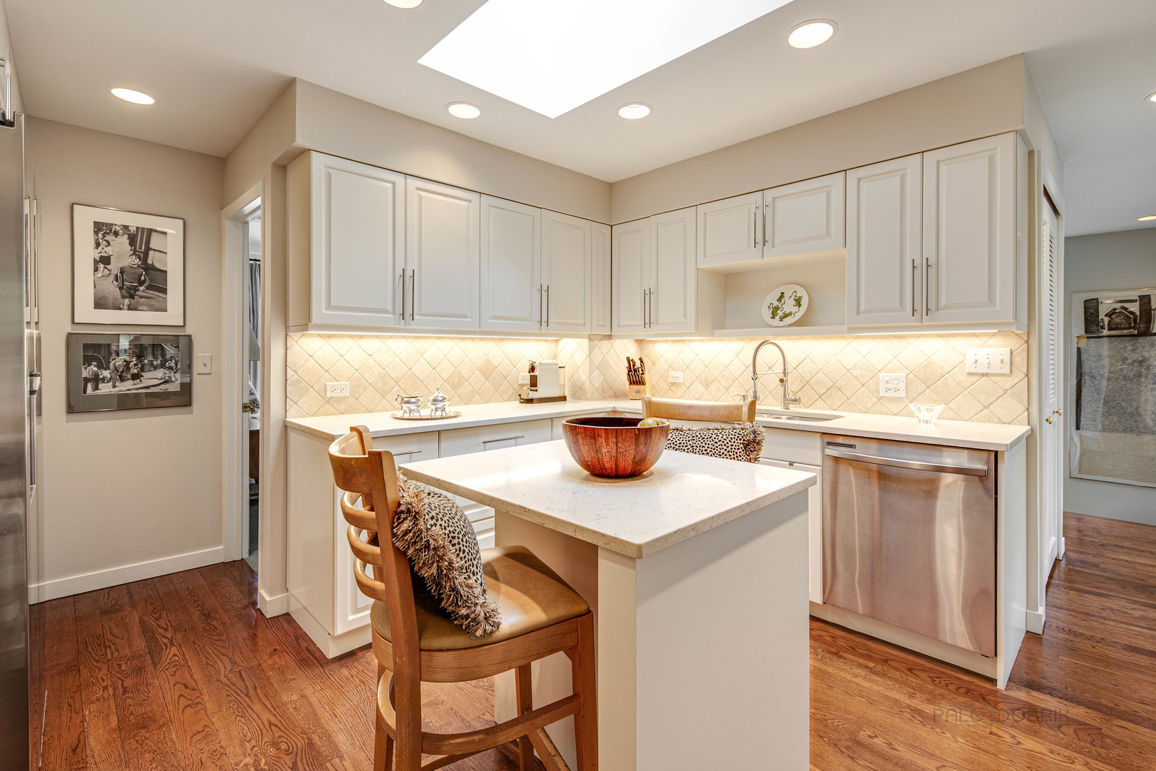 1423 Telegraph Road Lake Forest, IL 60045 - Photo 12 of 32