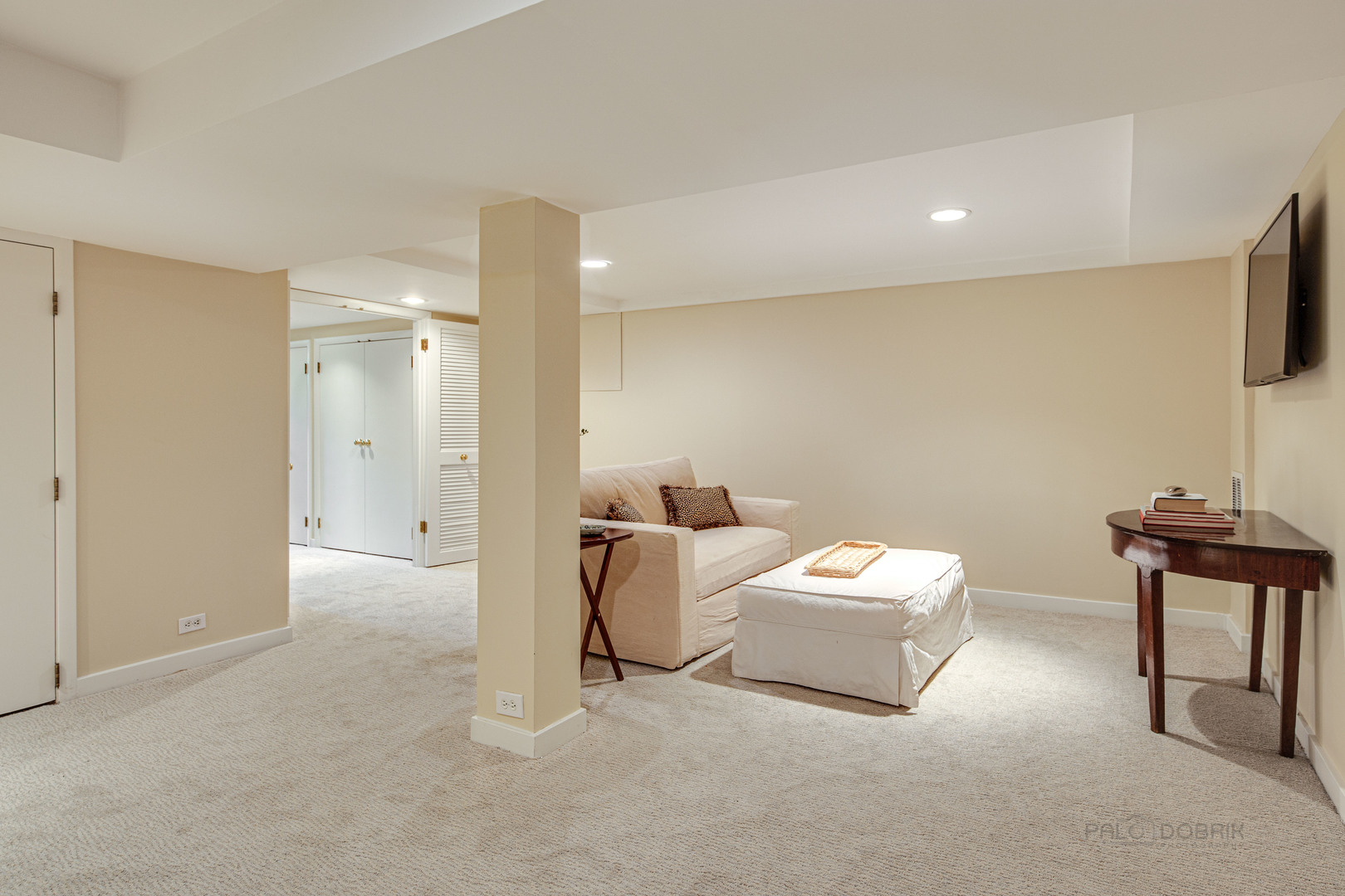 1423 Telegraph Road Lake Forest, IL 60045 - Photo 23 of 32