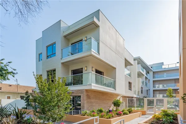 $550,000 | 137 South Wilson Avenue, Unit 106, Pasadena, CA 91106