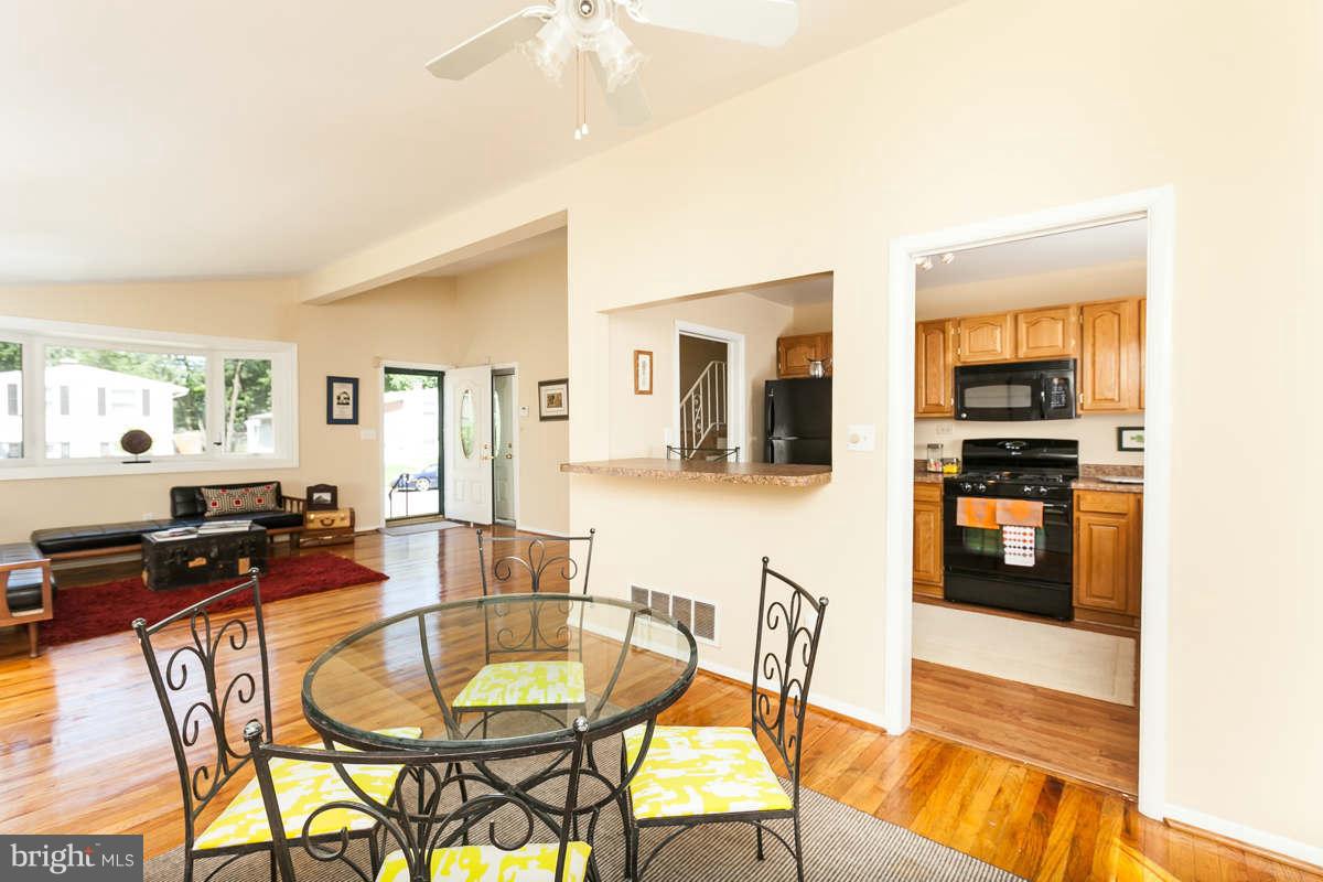 3827 Kilburn Road Randallstown, MD 21133 - Photo 19 of 30 Dining Room