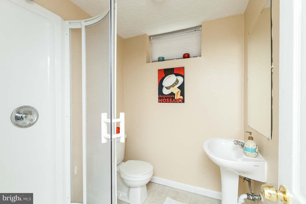 3827 Kilburn Road Randallstown, MD 21133 - Photo 29 of 30 Bath