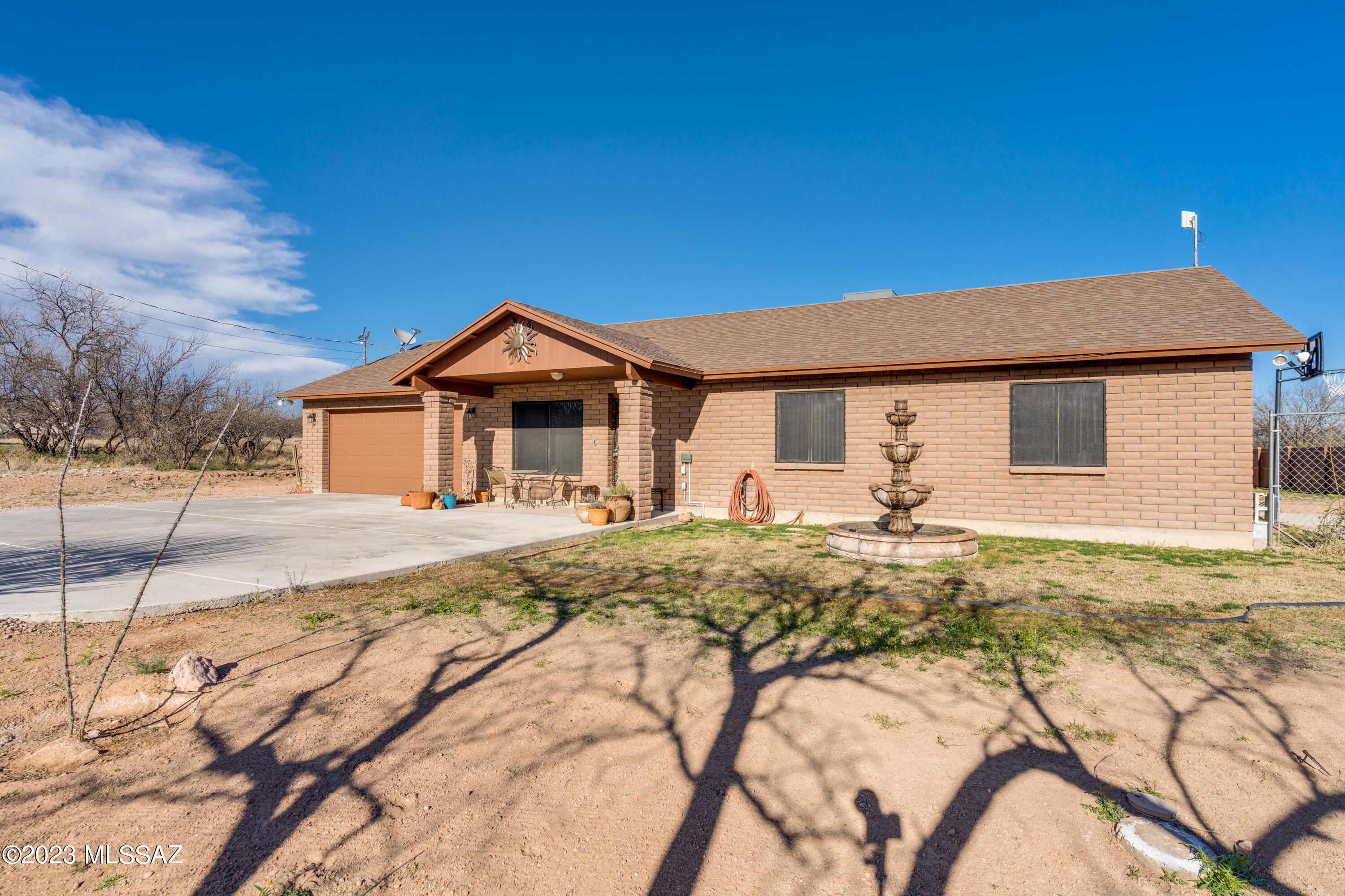 1020 Via Independencia Rio Rico, AZ 85648 - Photo 6 of 50