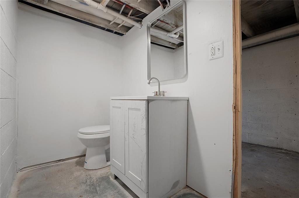 4111 Wildcat Road New Kensington, PA 15068 - Photo 33 of 48