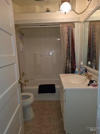 $374,000 | 703 Johnson Avenue, Orofino, ID 83544