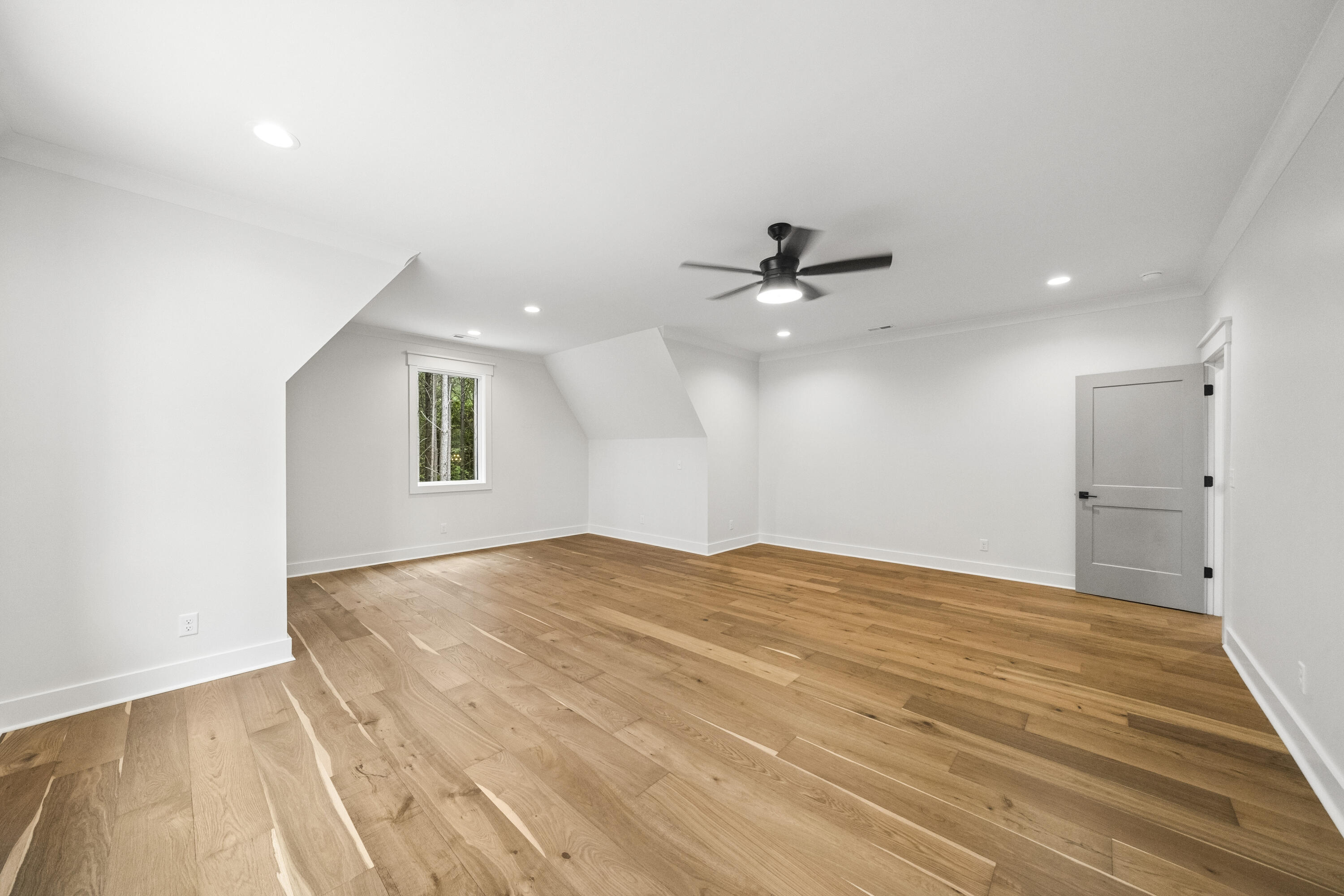 205 Serenity Way Guild, TN 37340 - Photo 36 of 37 Bonus room