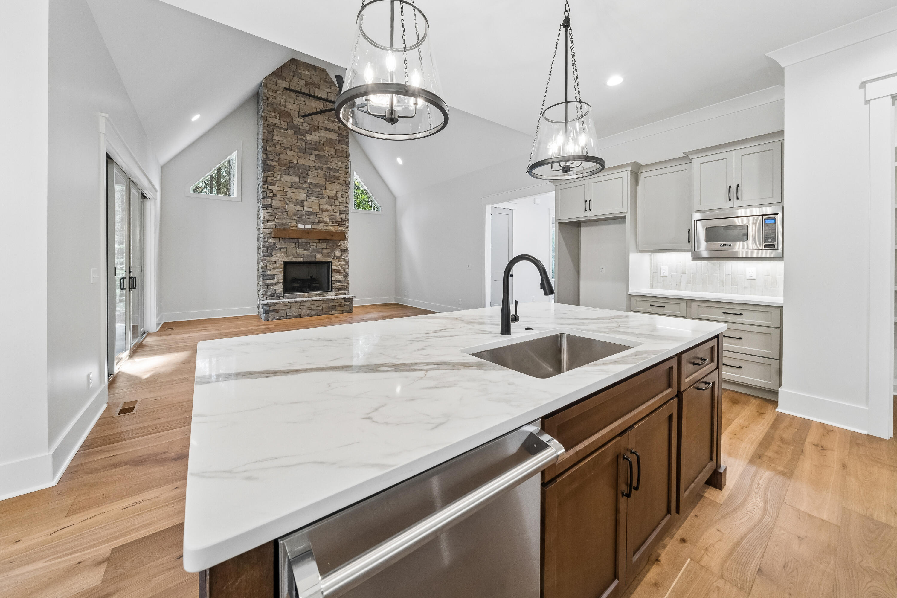 205 Serenity Way Guild, TN 37340 - Photo 8 of 37 kitchen