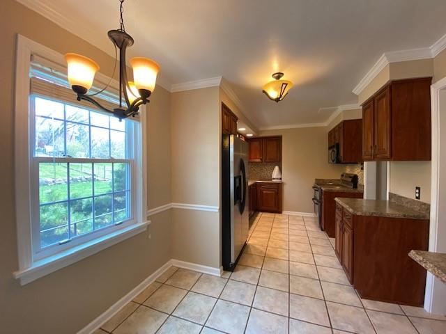 179 Spring Grove Road Pittsburgh, PA 15235 - Photo 5 of 20 Gallery Image 5