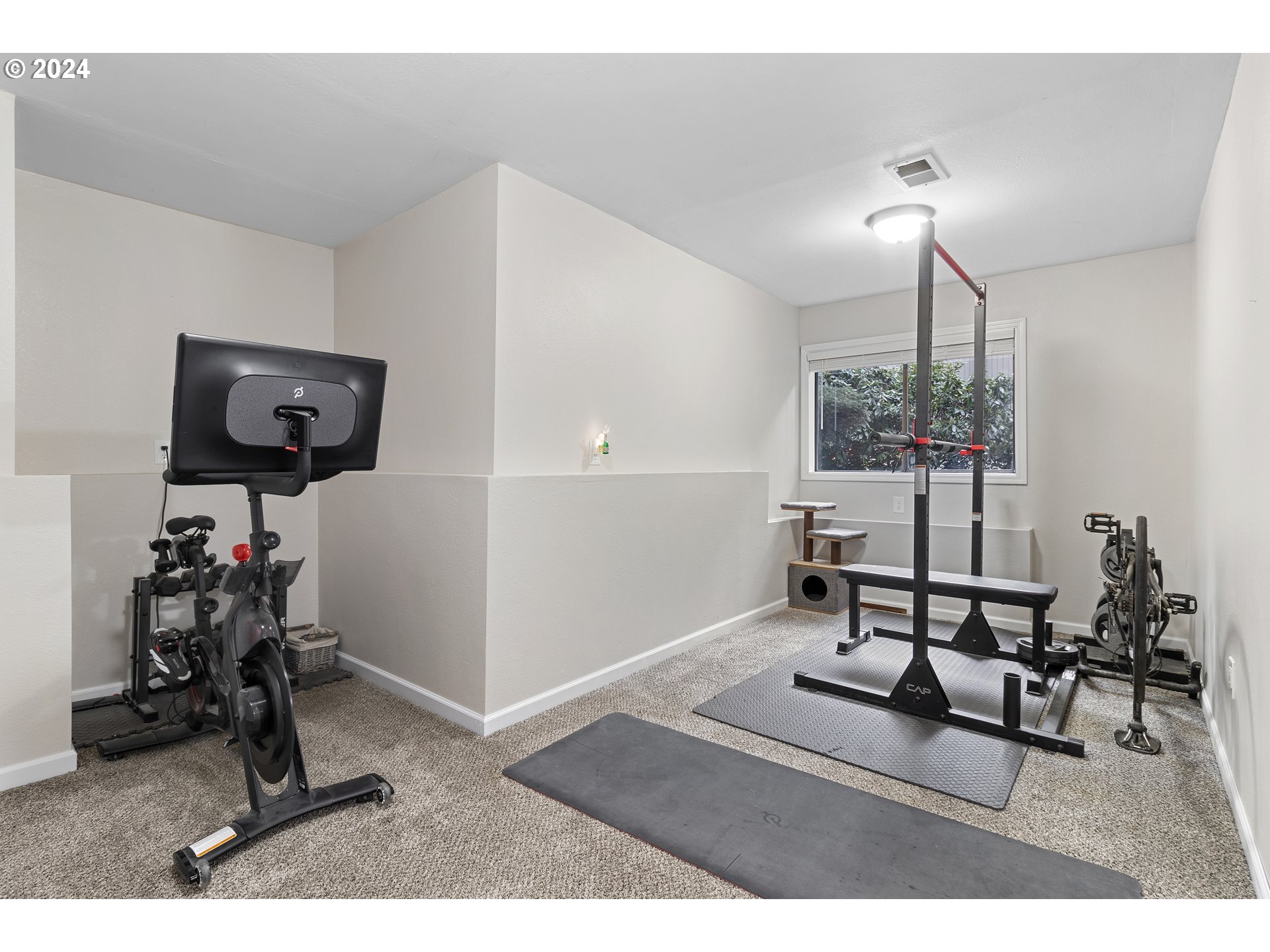 3121 Southwest Orchard Place Gresham, OR 97080 - Photo 35 of 48 Bedroom