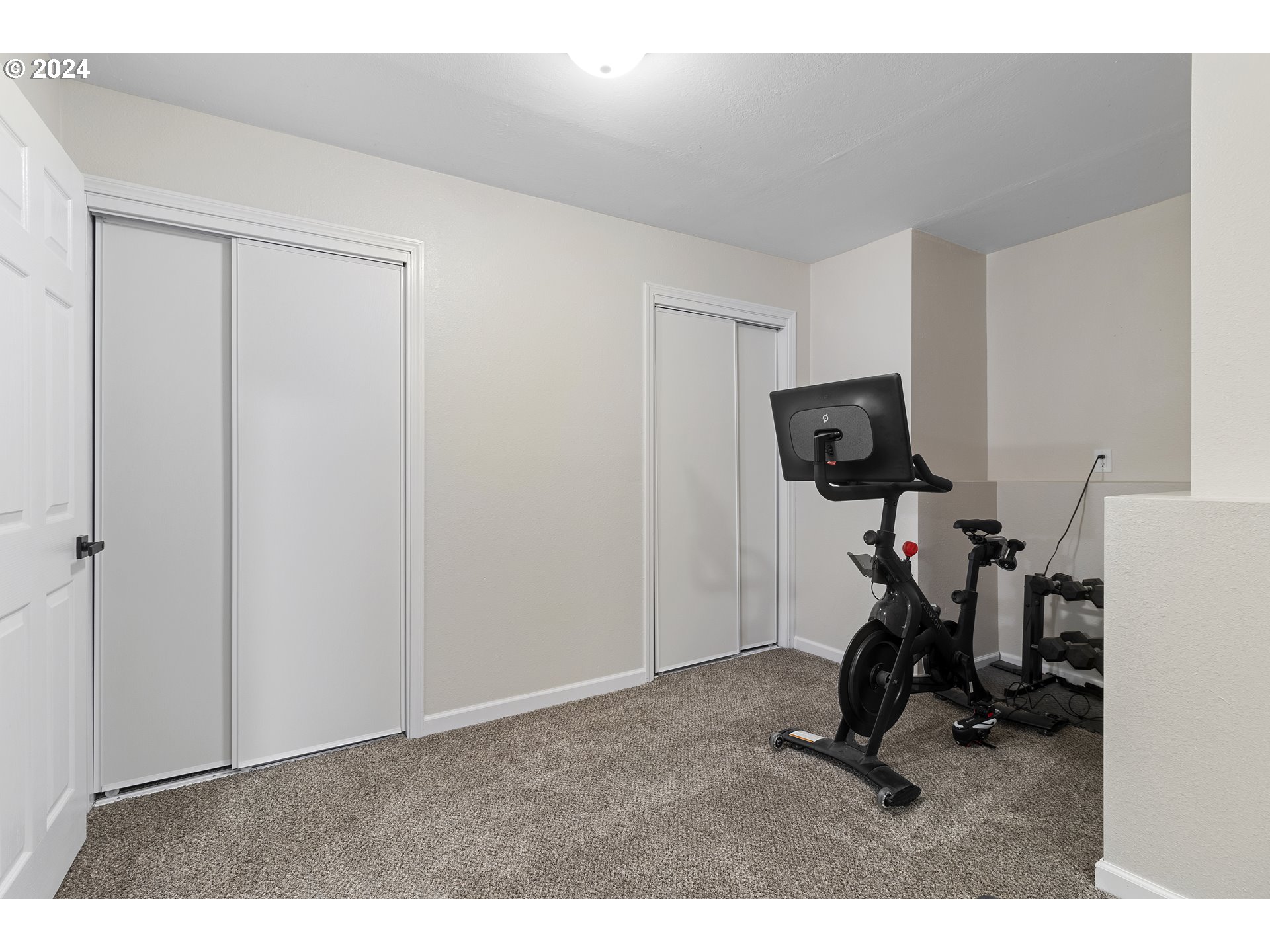 3121 Southwest Orchard Place Gresham, OR 97080 - Photo 36 of 48 a view of workspace with gym equipment