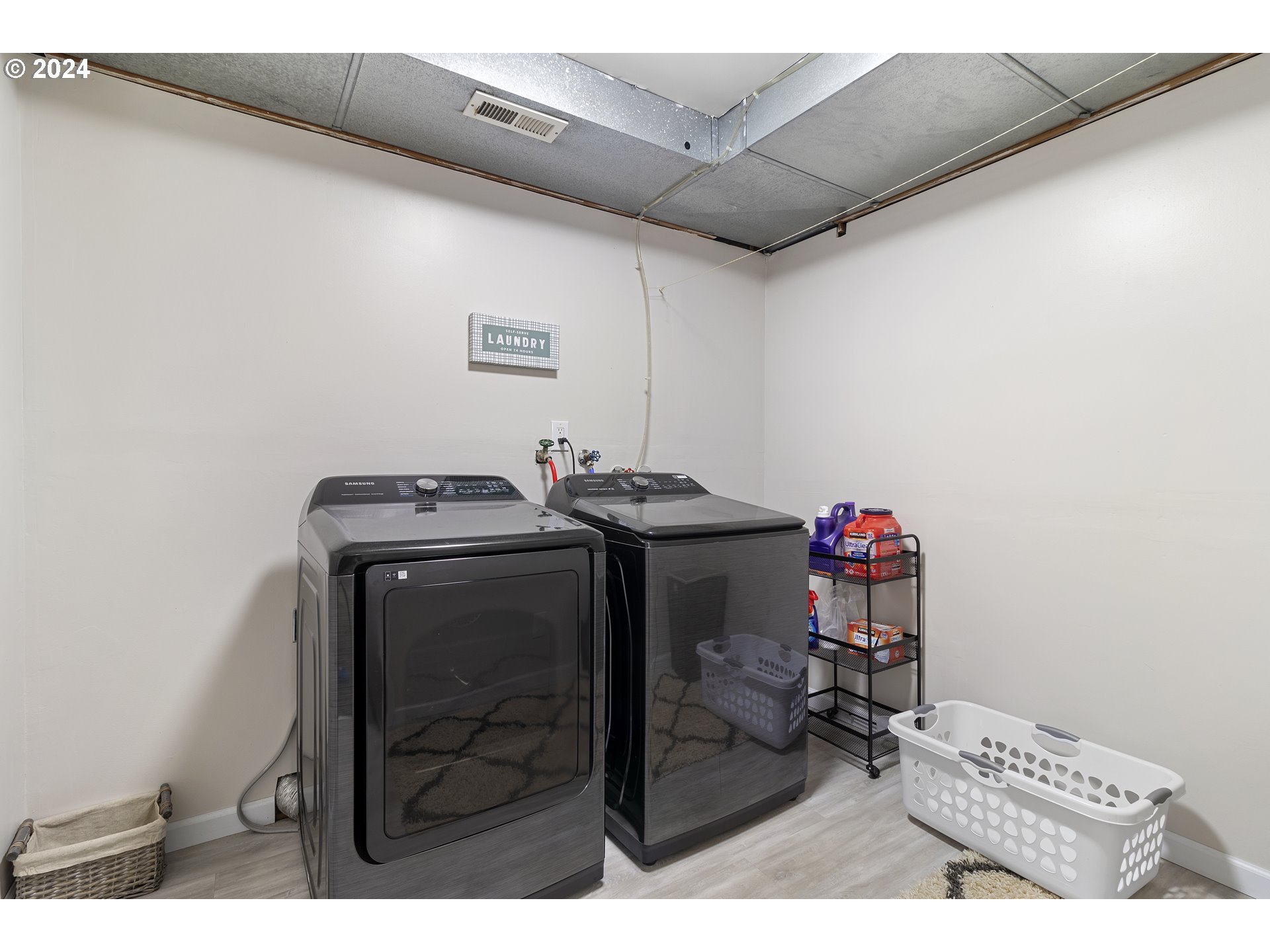 3121 Southwest Orchard Place Gresham, OR 97080 - Photo 40 of 48 Laundry