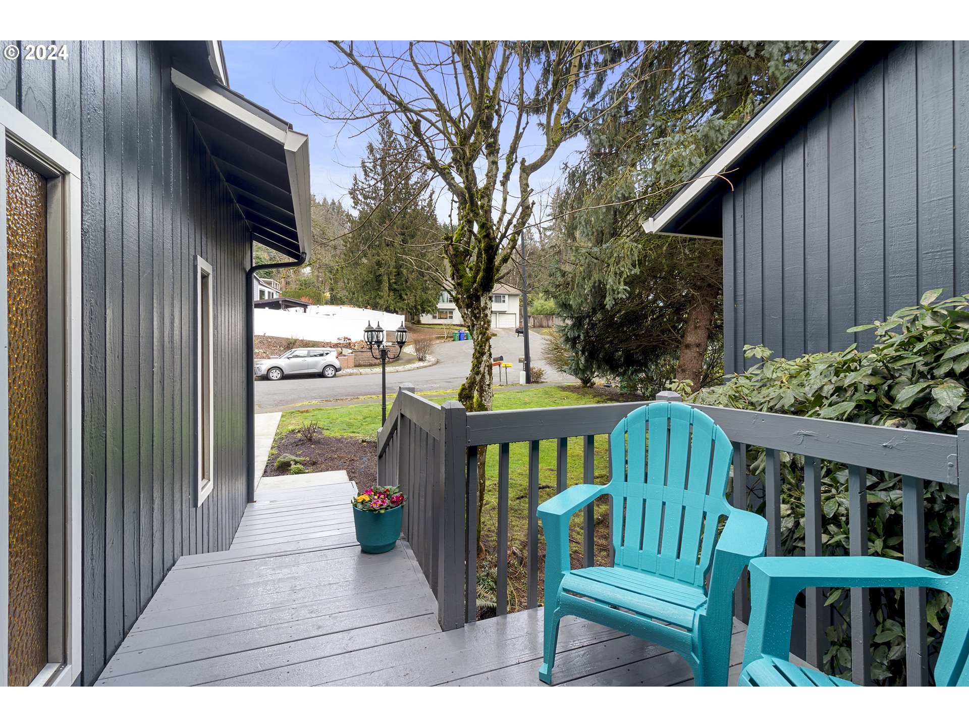 3121 Southwest Orchard Place Gresham, OR 97080 - Photo 5 of 48 a view of a bench in balcony