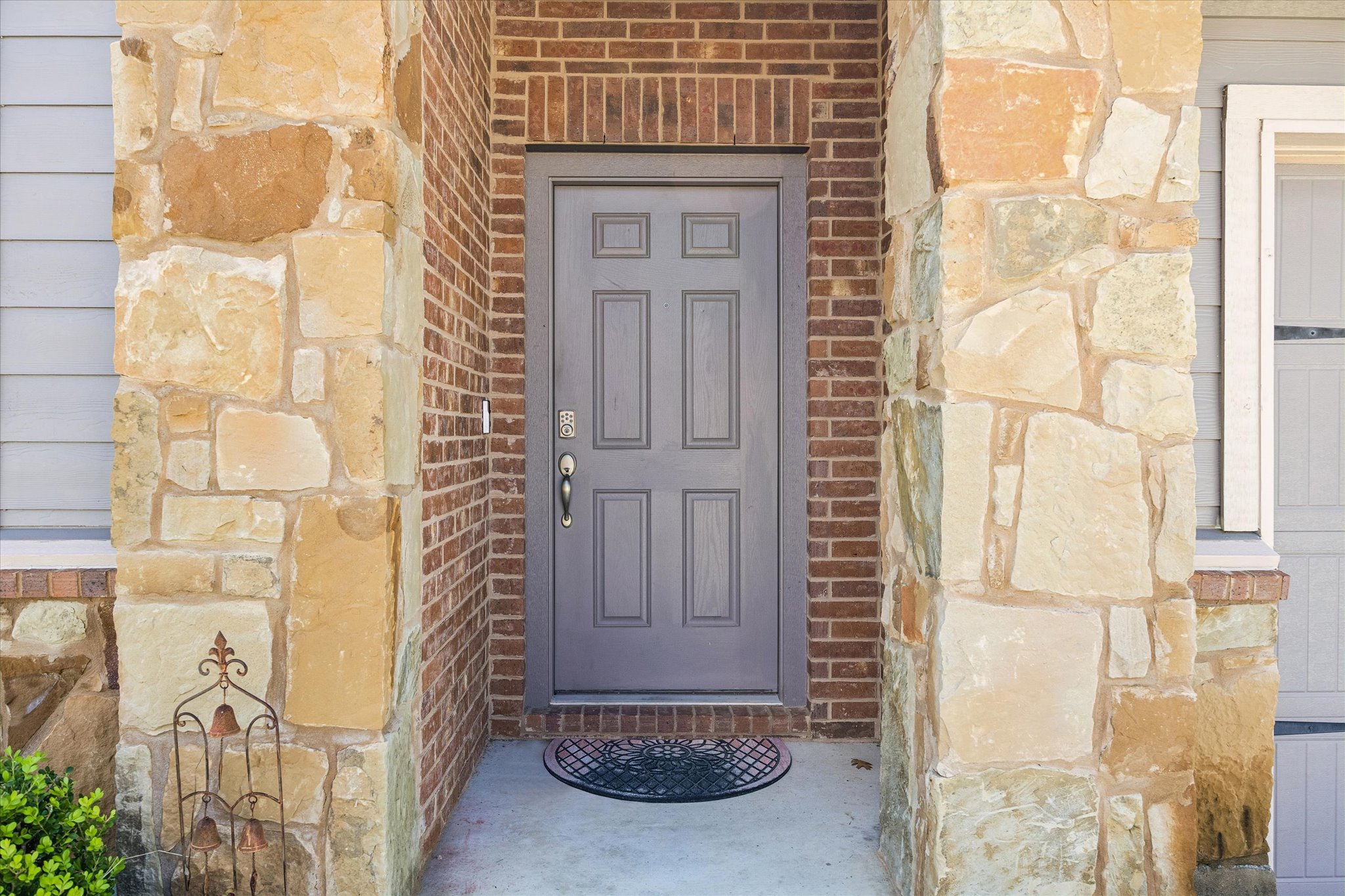 168 Onna Street Taylor, TX 76574 - Photo 2 of 30
