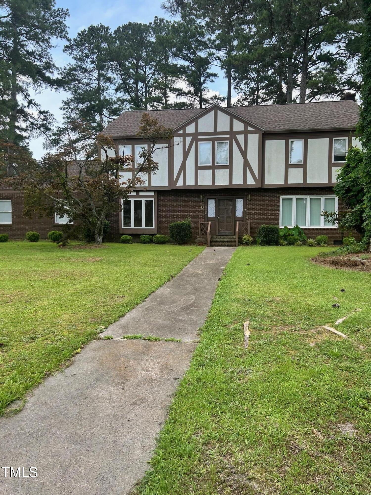 1800 Windsor Road Kinston, NC 28504 - Photo 2 of 27 FrontOfHouse2