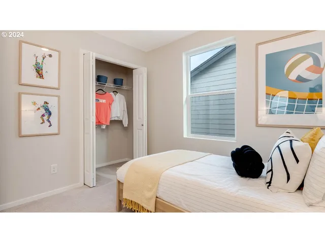 $454,995 | 372 Greencrest Street Northeast, Salem, OR 97301