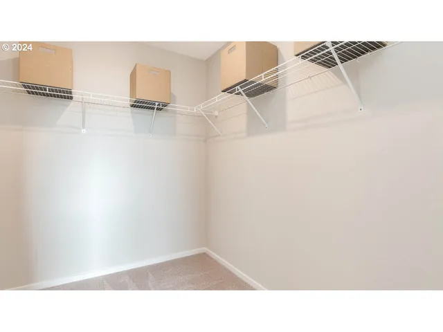 $454,995 | 372 Greencrest Street Northeast, Salem, OR 97301