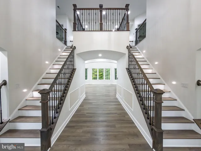 $1,070,000 | 10401 Laurel Ridge Way, Fredericksburg, VA 22408