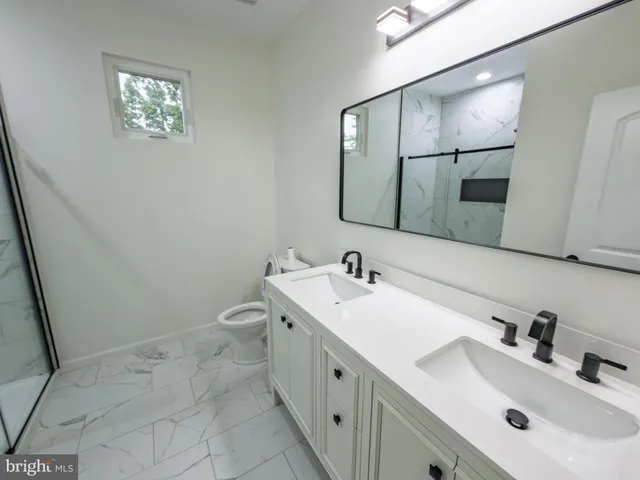 $1,070,000 | 10401 Laurel Ridge Way, Fredericksburg, VA 22408