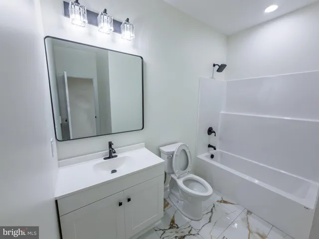 $1,070,000 | 10401 Laurel Ridge Way, Fredericksburg, VA 22408