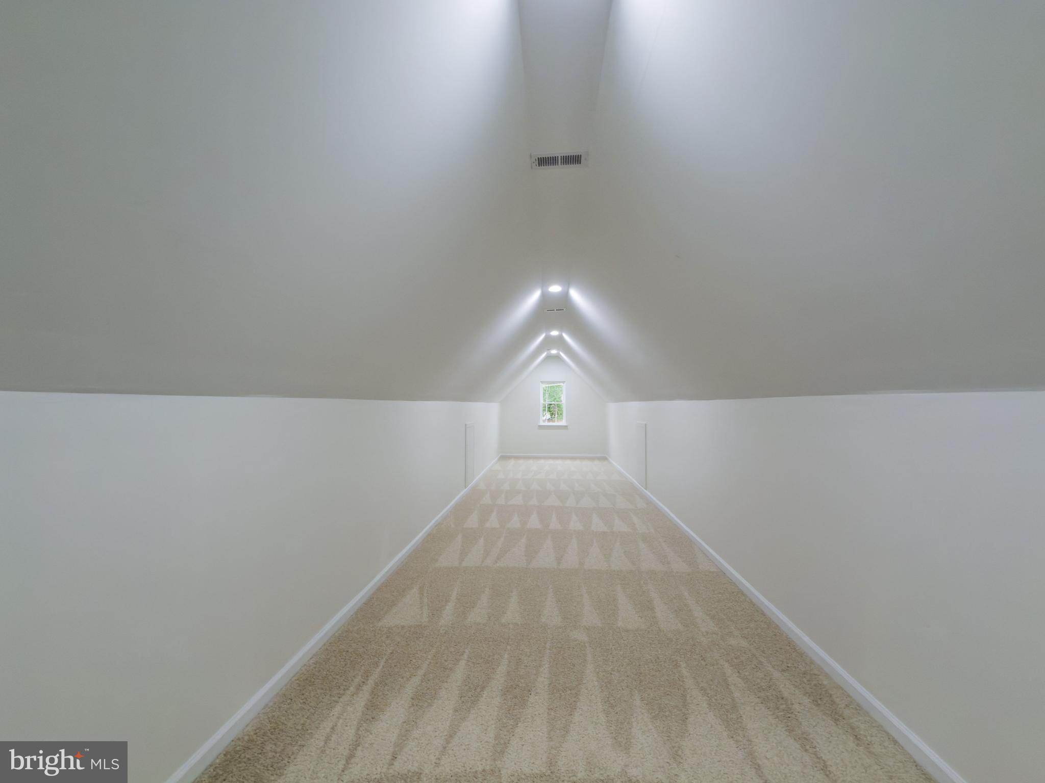 10401 Laurel Ridge Way Fredericksburg, VA 22408 - Photo 29 of 49 a view of a big room with wooden floor
