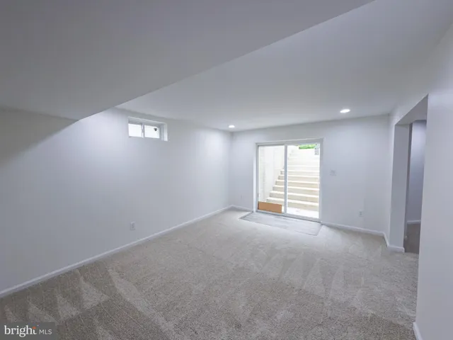 $1,070,000 | 10401 Laurel Ridge Way, Fredericksburg, VA 22408