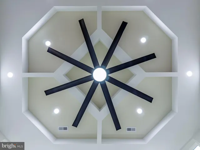 $1,070,000 | 10401 Laurel Ridge Way, Fredericksburg, VA 22408