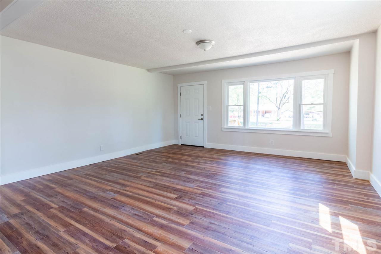 3142 Bunnlevel Erwin Road Erwin, NC 28339 - Photo 3 of 19 Gallery Image 3