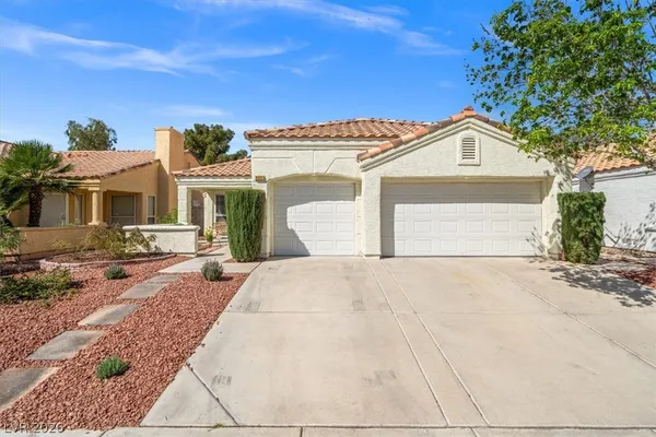 $2,040 | 3325 Indian Moon Drive, Las Vegas, NV 89129