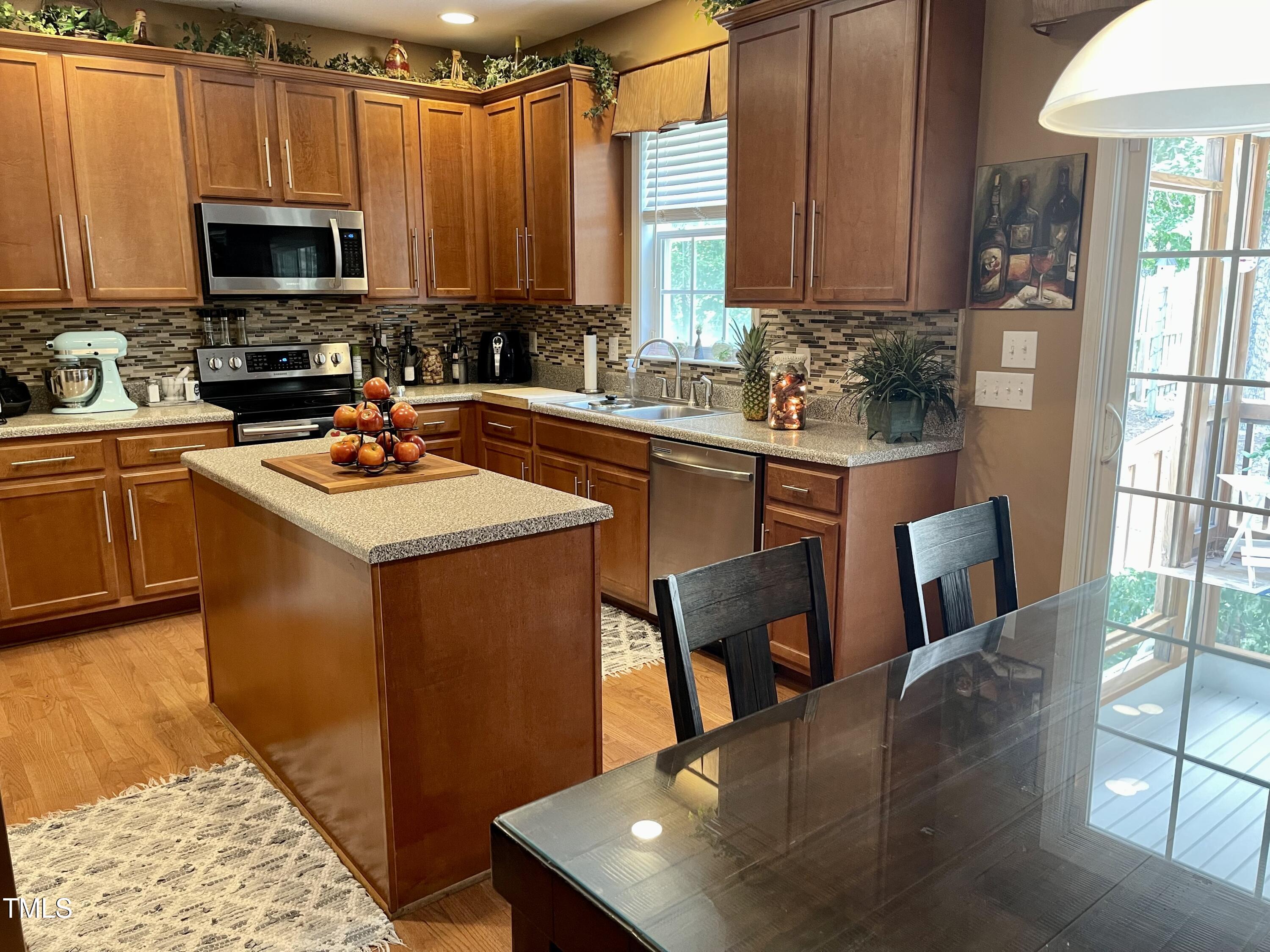 809 Middle Ground Avenue Rolesville, NC 27571 - Photo 10 of 23 10_photo-809-middle-ground-avenue
