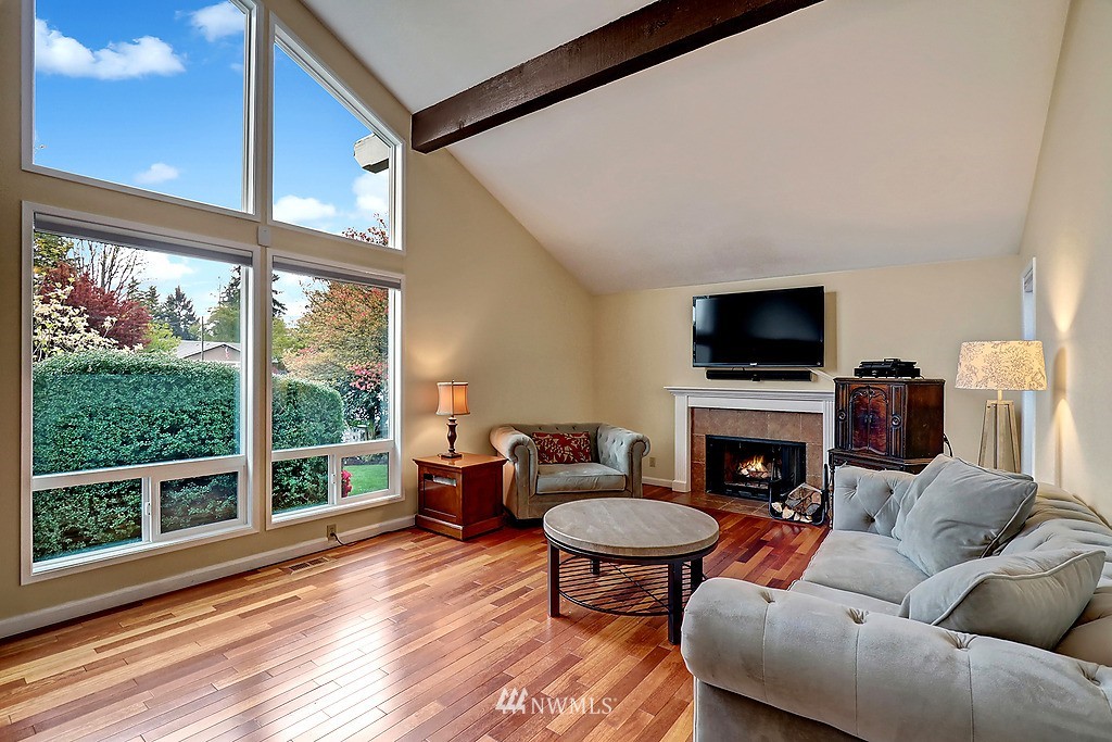 21816 8th Place West Bothell, WA 98021 - Photo 3 of 17