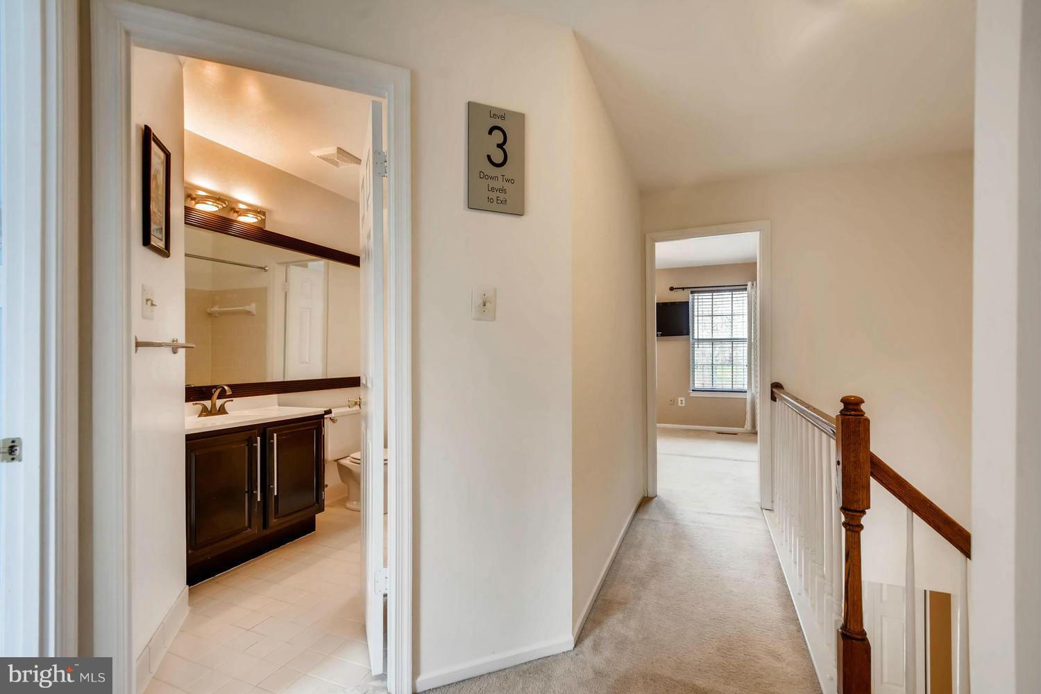 3946 Forest Valley Road Baltimore, MD 21234 - Photo 18 of 26 Interior (General)