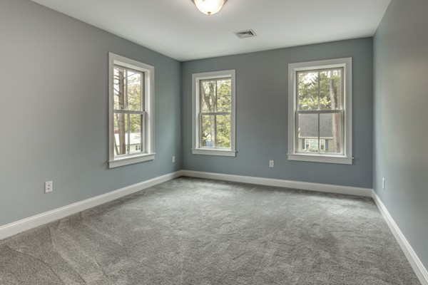 11 Birch Road Reading, MA 01867 - Photo 29 of 30 Gallery Image 29