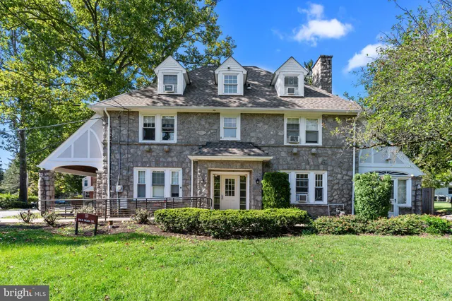 $674,900 | 944 East Main Street, Collegeville, PA 19426