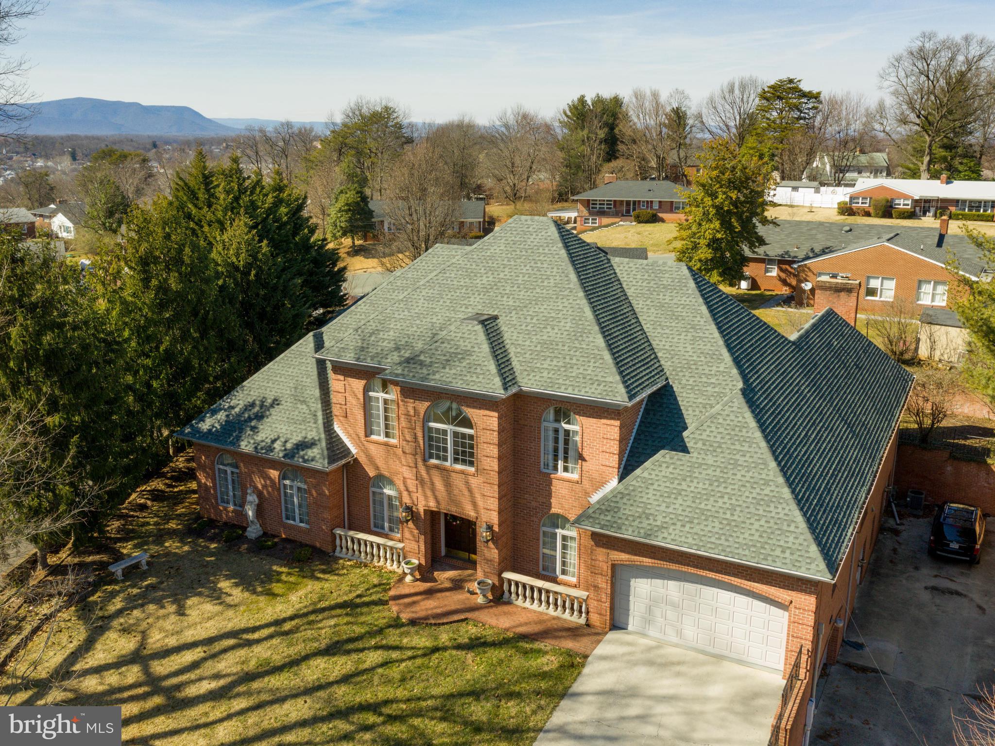 125 Henrico Road Front Royal, VA 22630 - Photo 9 of 63 Gallery Image 9
