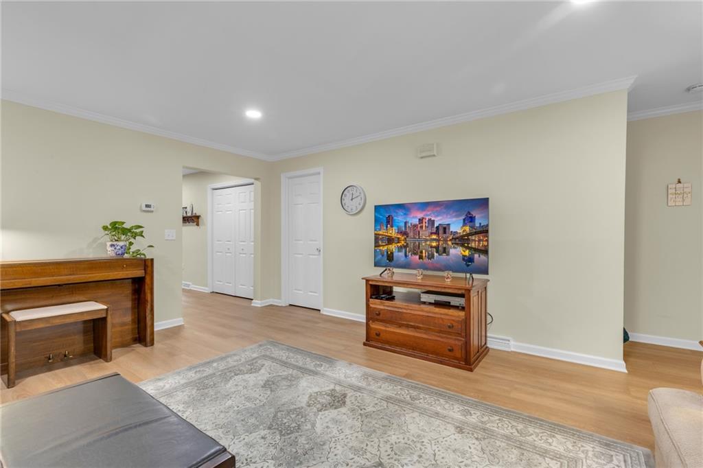 2902 Darlington Road, Unit 402 Beaver Falls, PA 15010 - Photo 9 of 19 Gallery Image 9