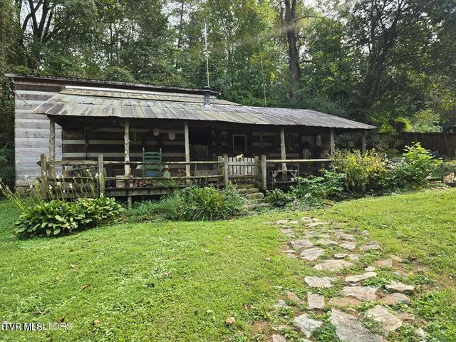 $524,800 | 170 Parker Road, Eidson, TN 37731