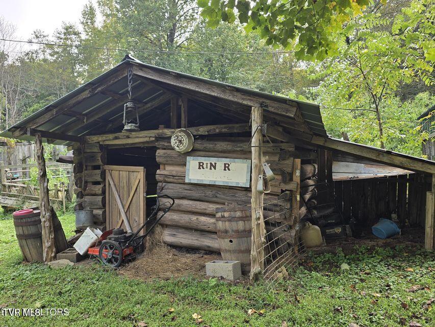 170 Parker Road Eidson, TN 37731 - Photo 22 of 60 22