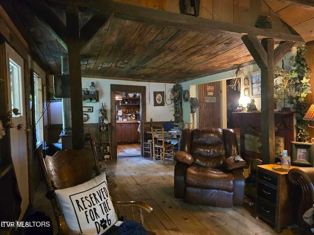 $524,800 | 170 Parker Road, Eidson, TN 37731