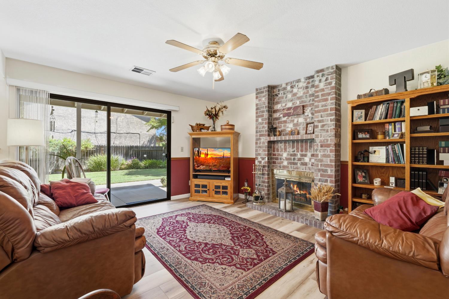 3417 Keystone Way Modesto, CA 95354 - Photo 9 of 32