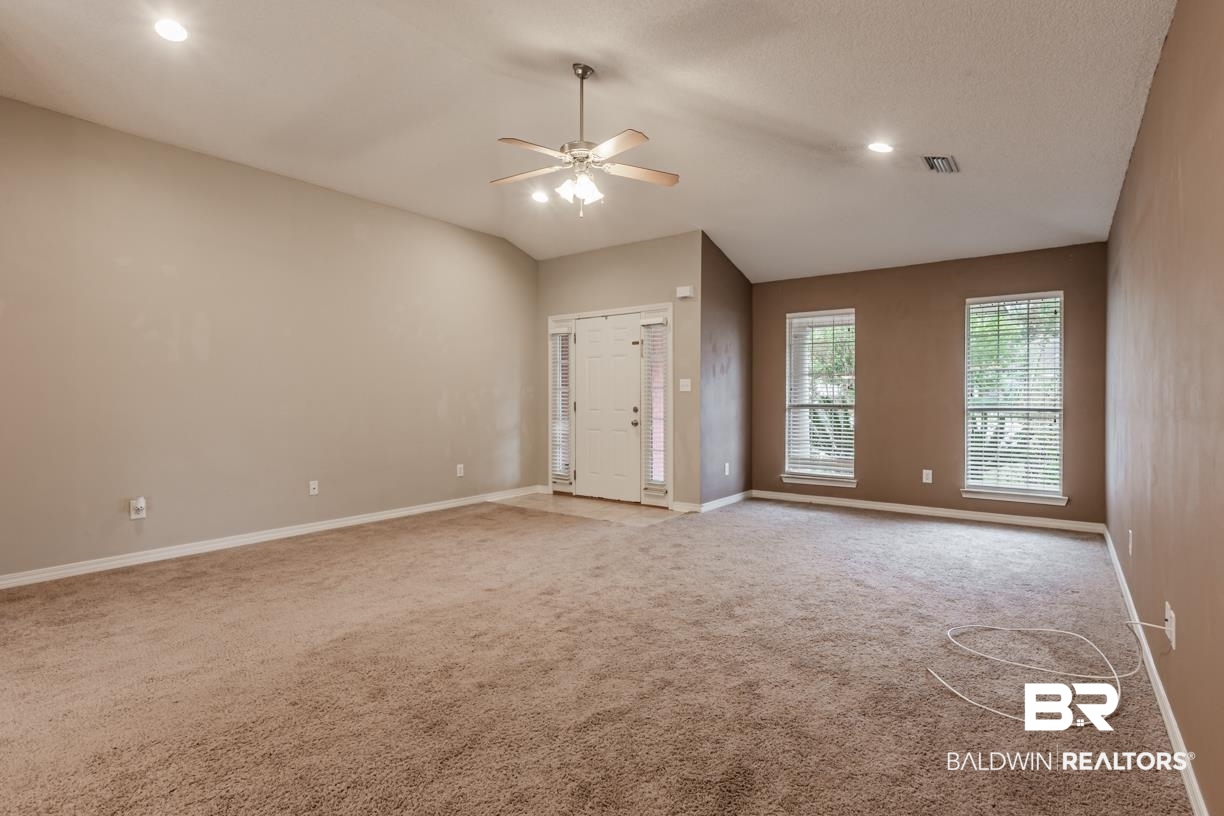 8261 Pecan Court Daphne, AL 36526 - Photo 8 of 32