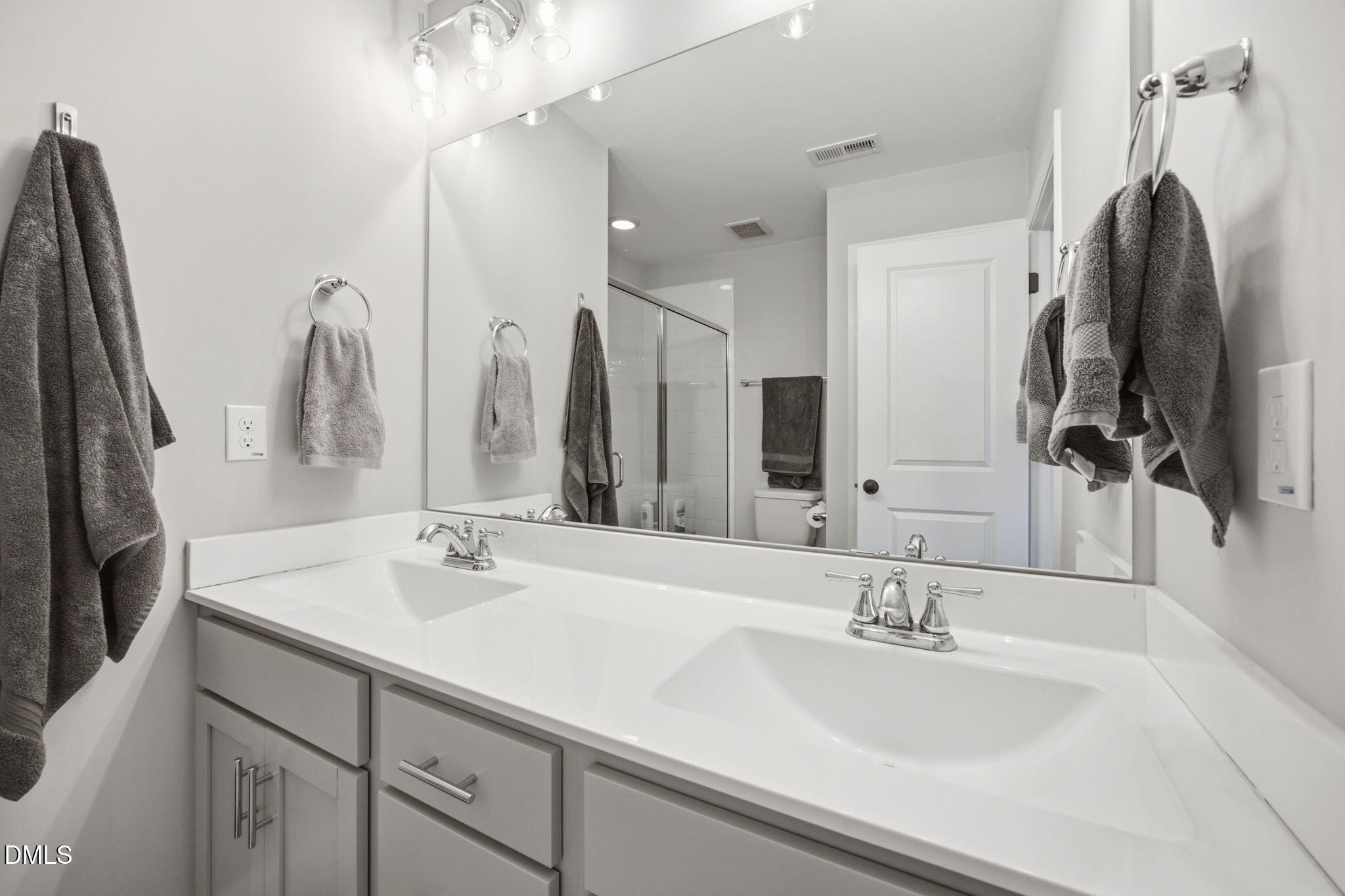 6810 Milligan Way, Unit 105 Raleigh, NC 27613 - Photo 23 of 35 41-web-or-mls-IMG_5899 copy