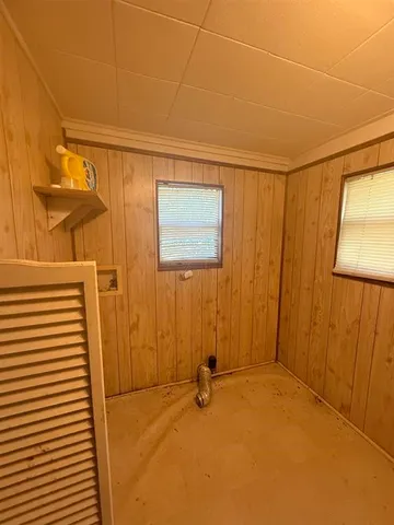 $79,000 | 730 West Lee Street, Sour Lake, TX 77659