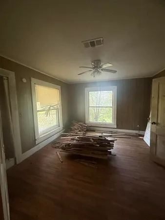 $70,000 | 730 West Lee Street, Sour Lake, TX 77659