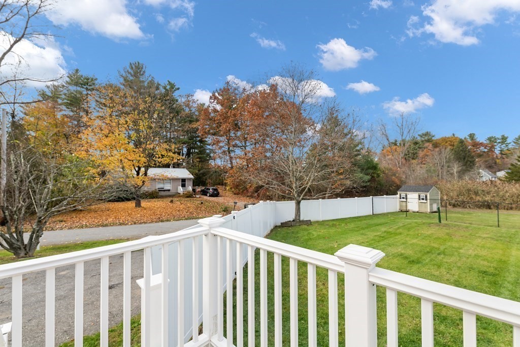 5 Jericho Road Pelham, NH 03076 - Photo 12 of 42