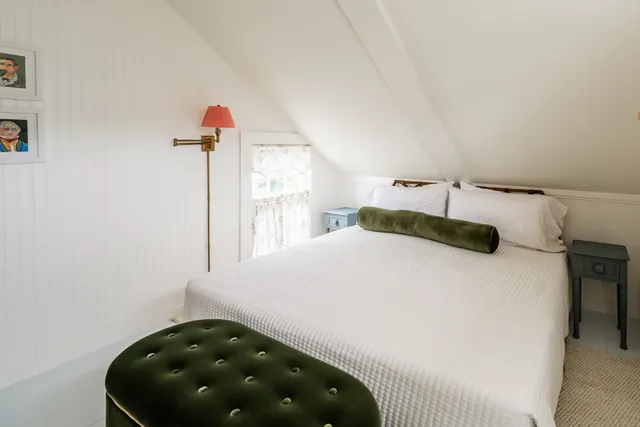 $2,595,000 | 10 Centre Street, Nantucket, MA 02554